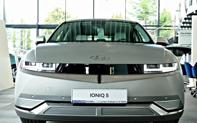 Hyundai IONIQ 5 cena 258714 przebieg: 8, rok produkcji 2024 z Radomsko małe 781